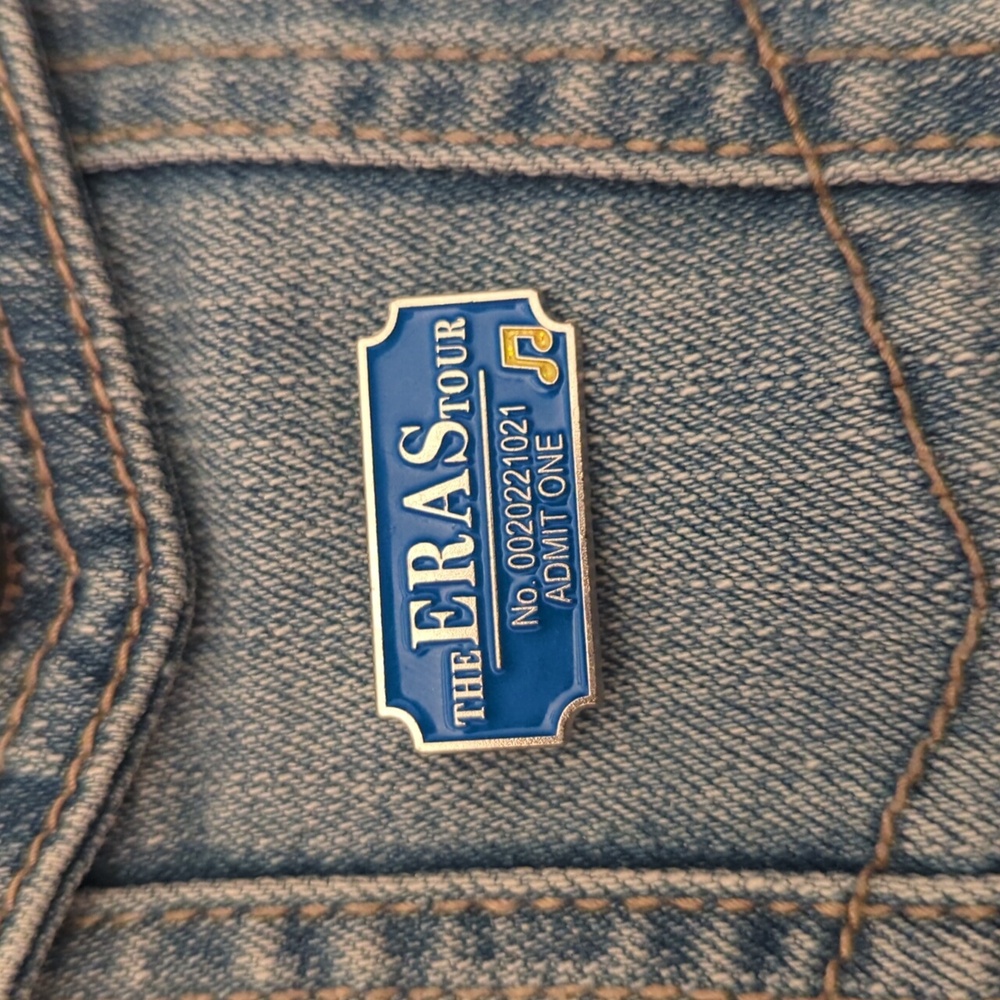 🎟️ Taylor Swift - Eras Tour Ticket - Enamel Pin